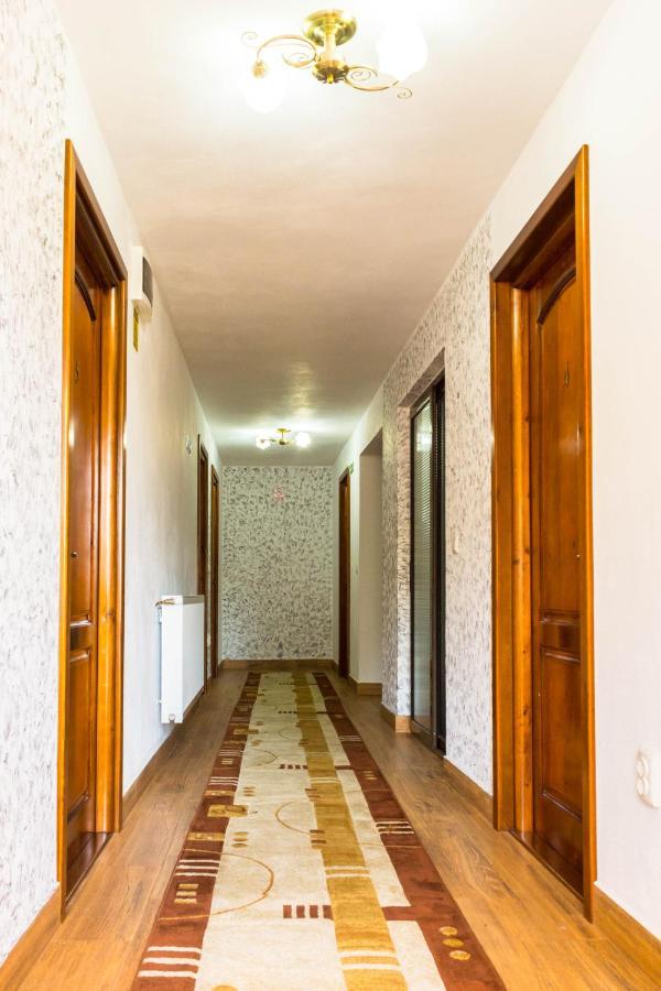 Hotel La Mateo Călimăneşti Esterno foto