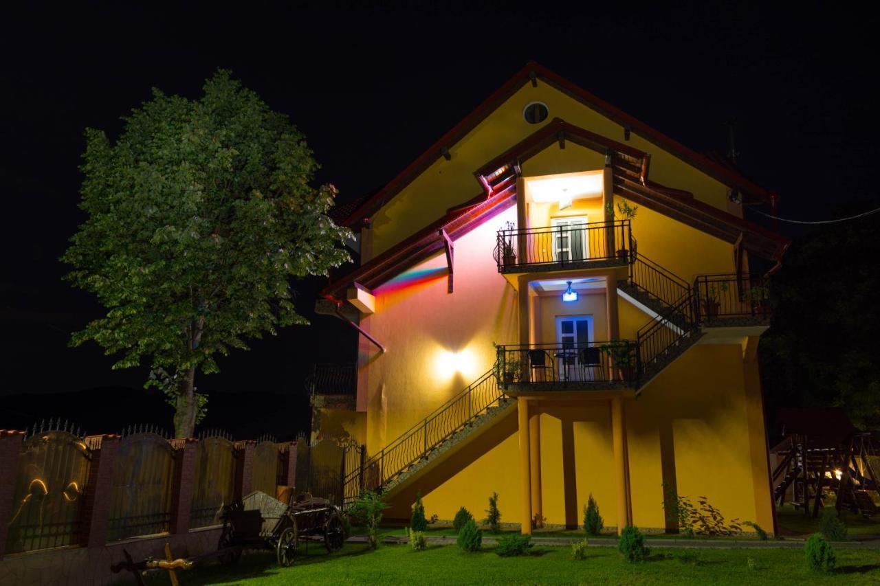 Hotel La Mateo Călimăneşti Esterno foto