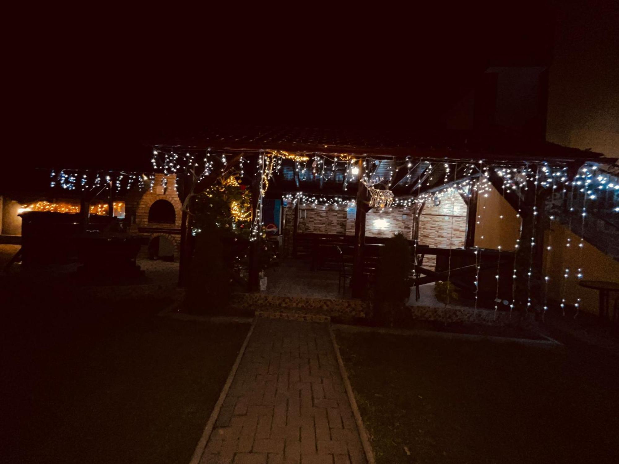 Hotel La Mateo Călimăneşti Esterno foto