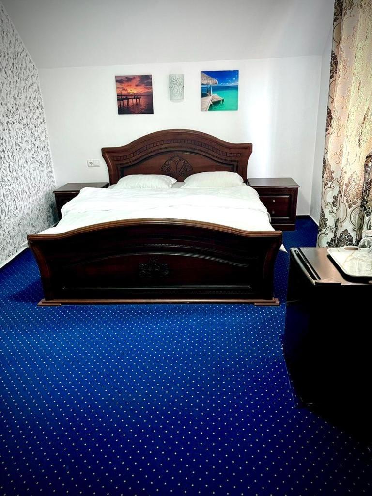 Hotel La Mateo Călimăneşti Esterno foto