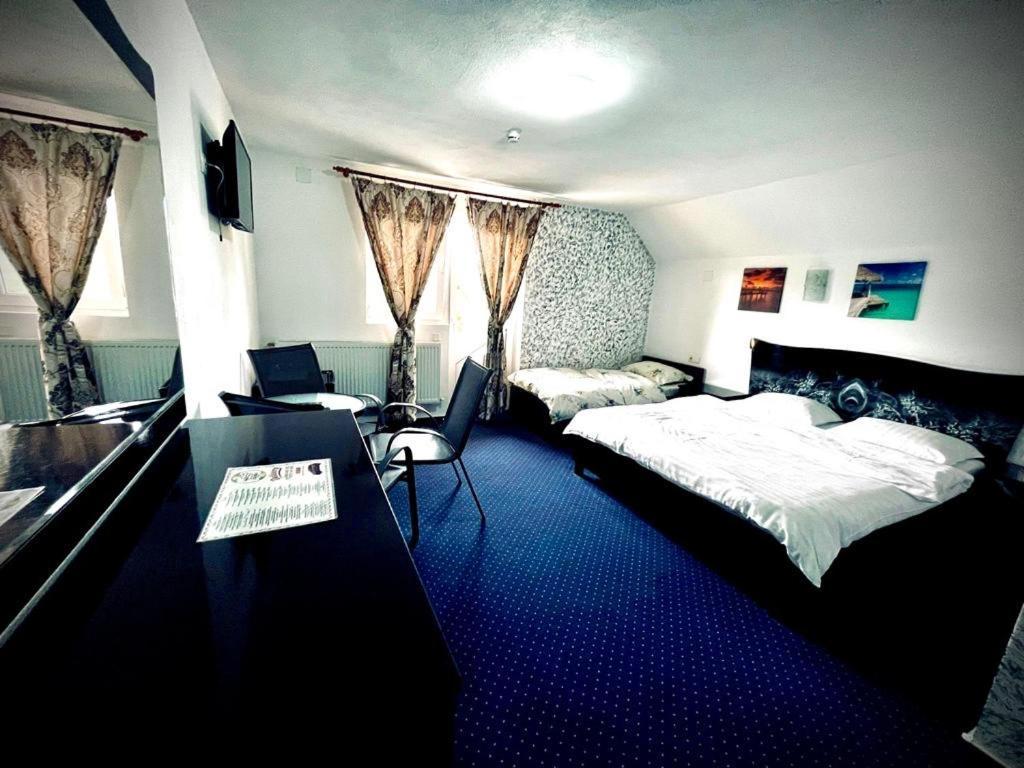 Hotel La Mateo Călimăneşti Esterno foto