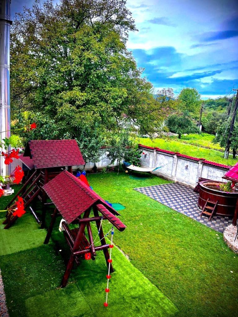 Hotel La Mateo Călimăneşti Esterno foto