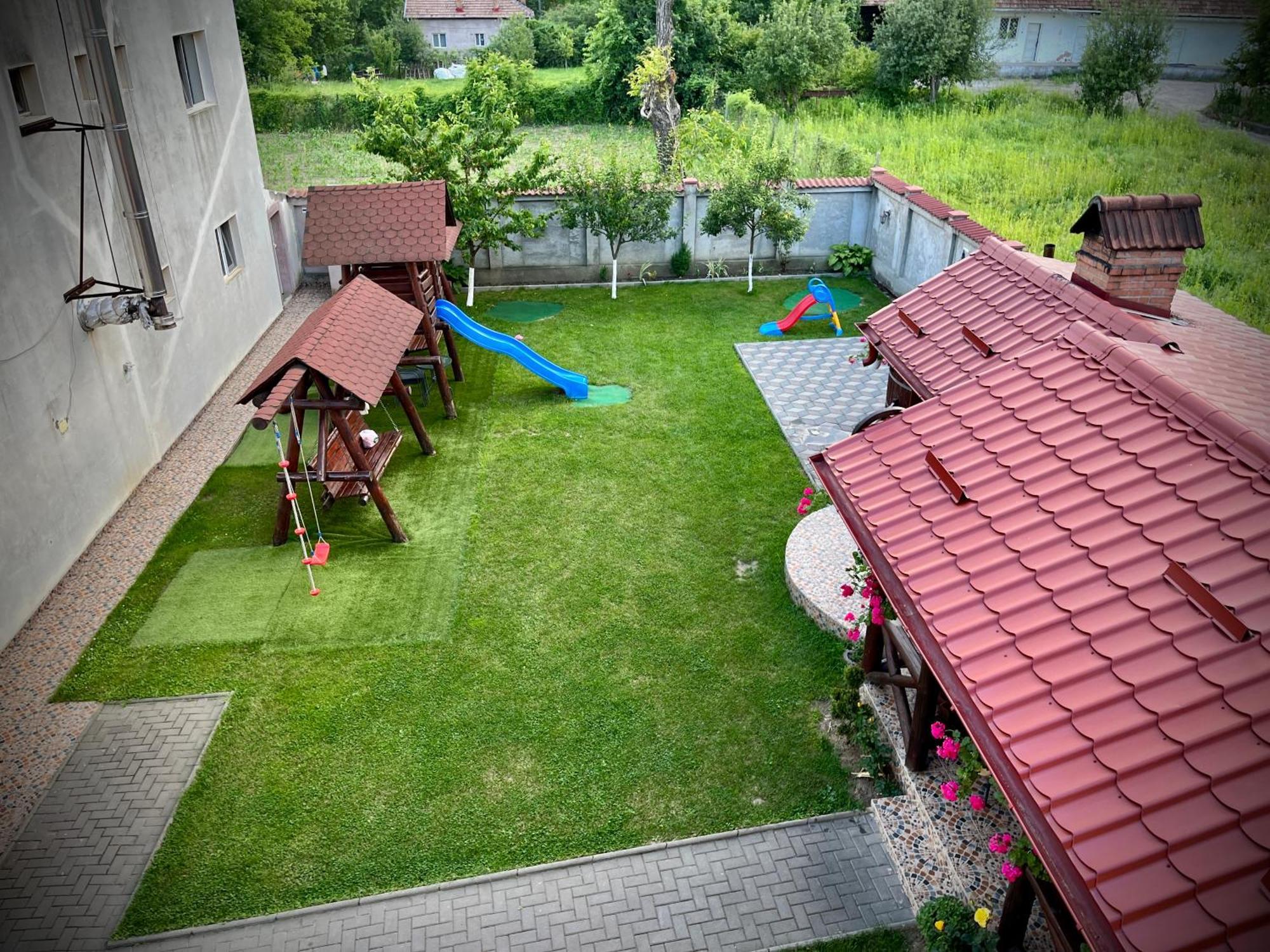 Hotel La Mateo Călimăneşti Esterno foto